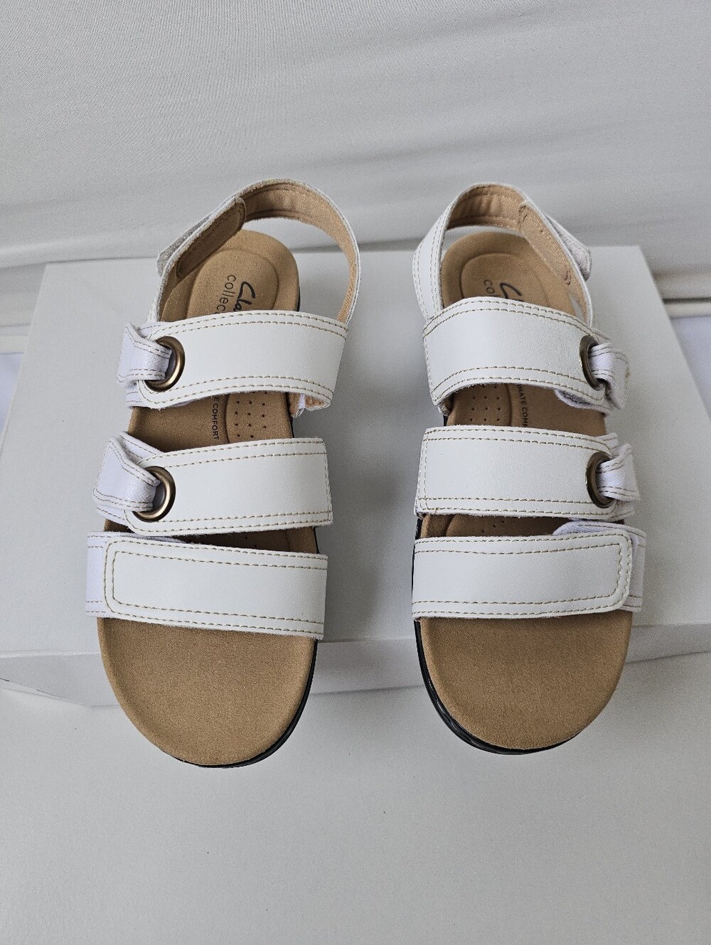 NWOT Clarks Collection White Strappy Wedge Sandals Size 6.5 - Picture 12 of 16